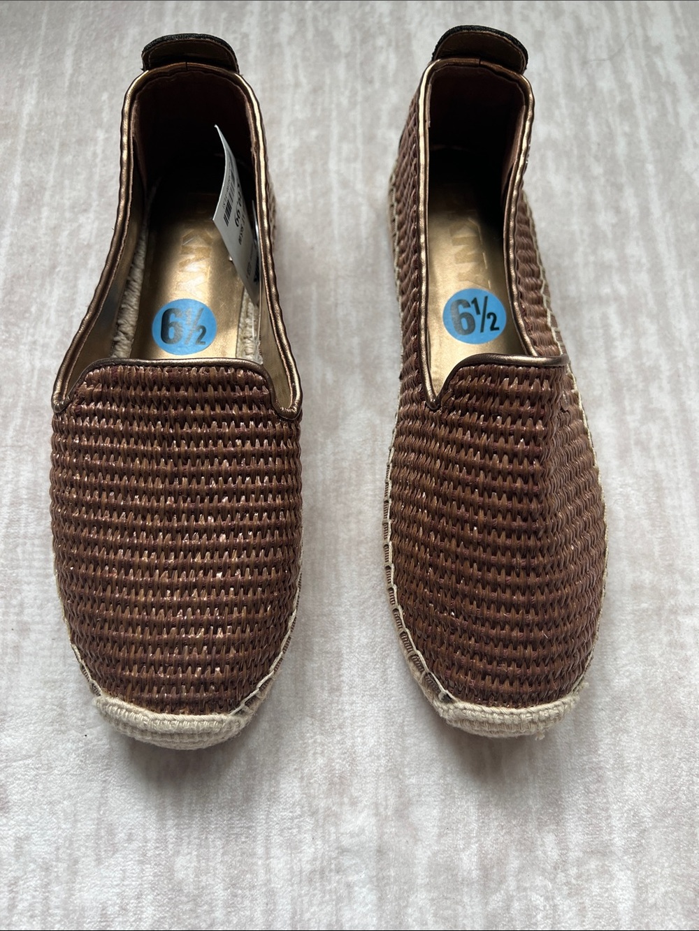 DKNY Brown Woven Slip-On Espadrilles 🤎